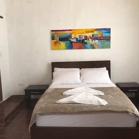 Hostal Rous San Gil Ngoại thất bức ảnh