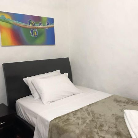 Hostal Rous San Gil Ngoại thất bức ảnh