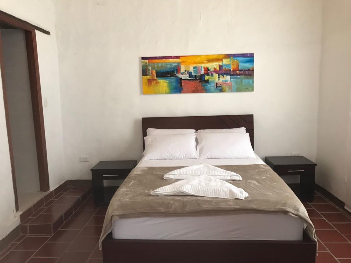 Hostal Rous San Gil Ngoại thất bức ảnh