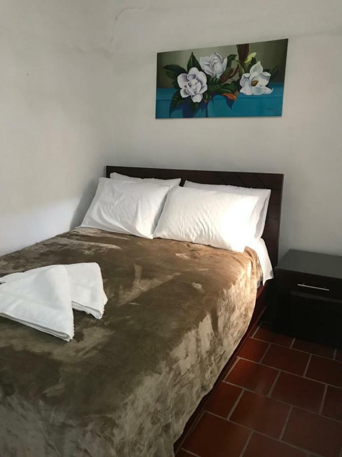 Hostal Rous San Gil Ngoại thất bức ảnh